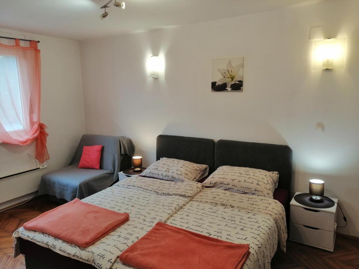 Apartman Gobac Karlovac Exterior foto